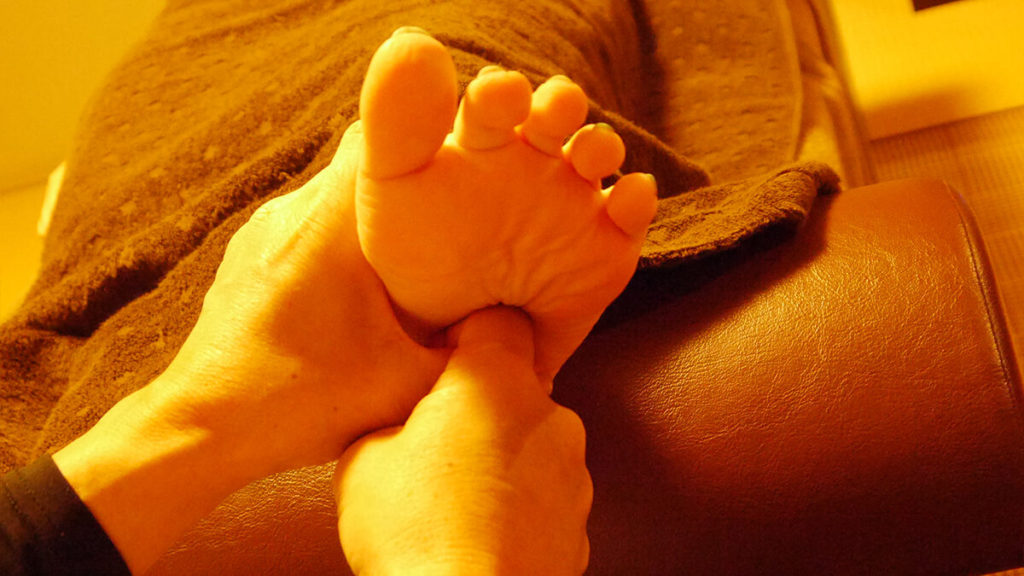 龜樂（気楽・きらく）から下半身のつらさ（太もも・ふくらはぎ・足裏）のアドバイス