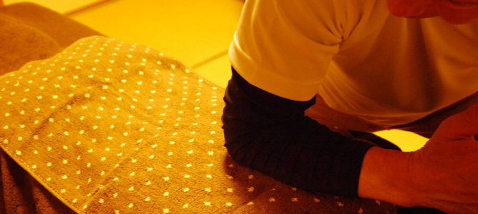 龜樂（気楽・きらく）から下半身のつらさ（太もも・ふくらはぎ・足裏）の肩こり・首こりの対処法