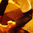 龜樂（気楽・きらく）から下半身のつらさ（太もも・ふくらはぎ・足裏）の骨盤矯正