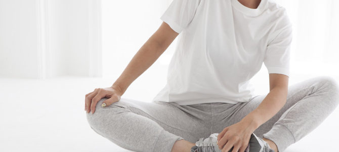 腰痛や下半身のだるさを改善するストレッチ